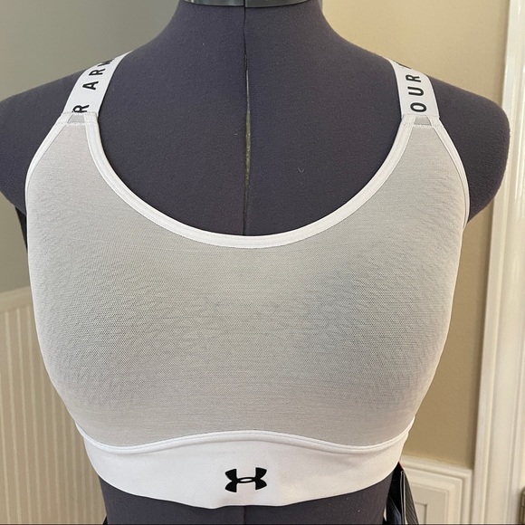 New Under Armour Sports Bra Adjustable Cross Straps LARGE Medium Support NWT - Picture 1 of 9